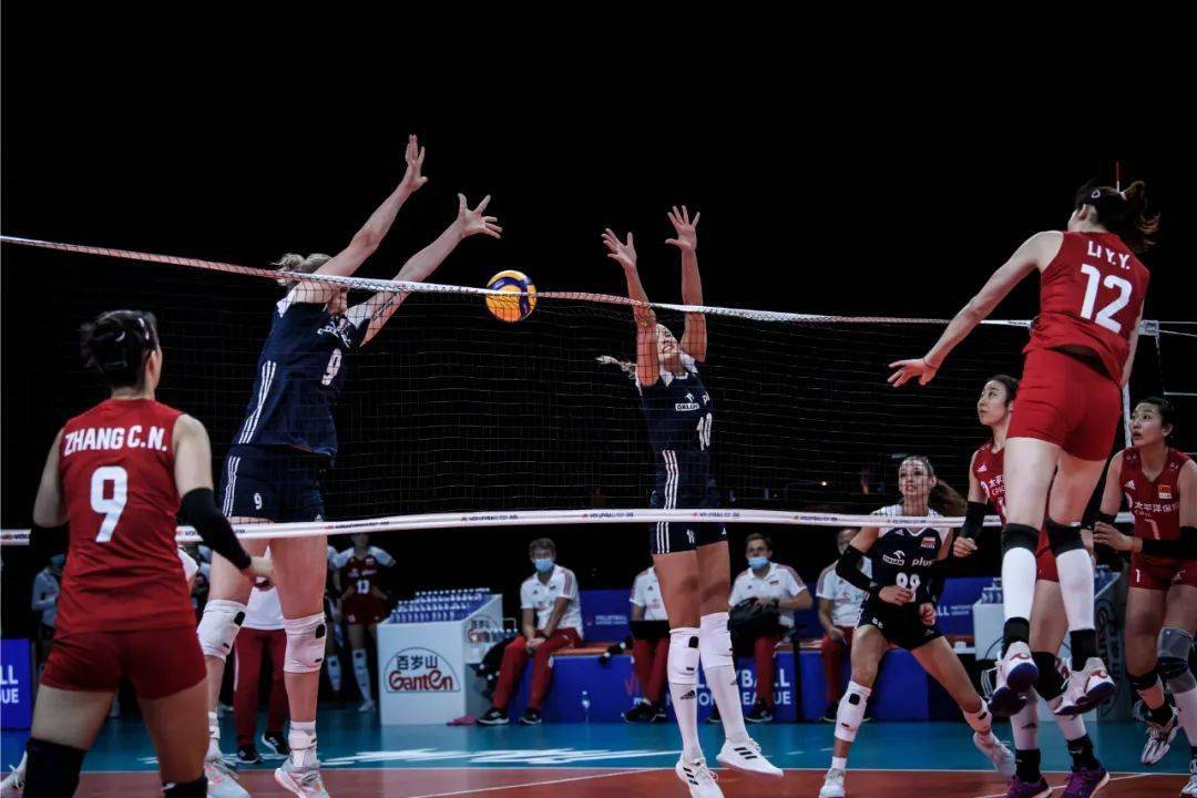 波兰队完胜葡萄牙队，林高远惊艳四座