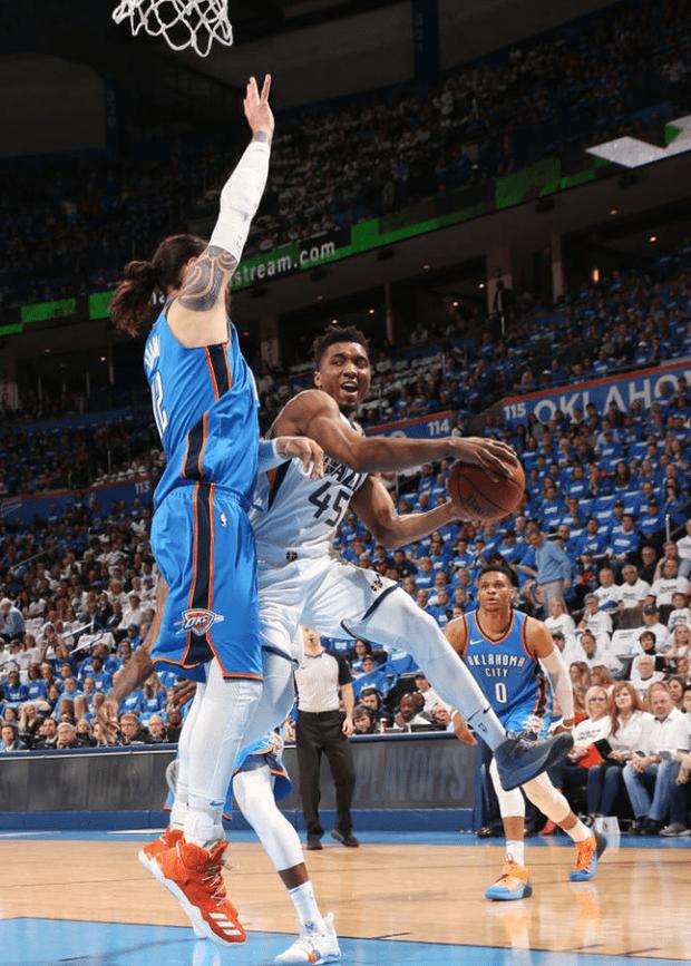 爵士逆转雷霆，麦科勒姆扛起全队