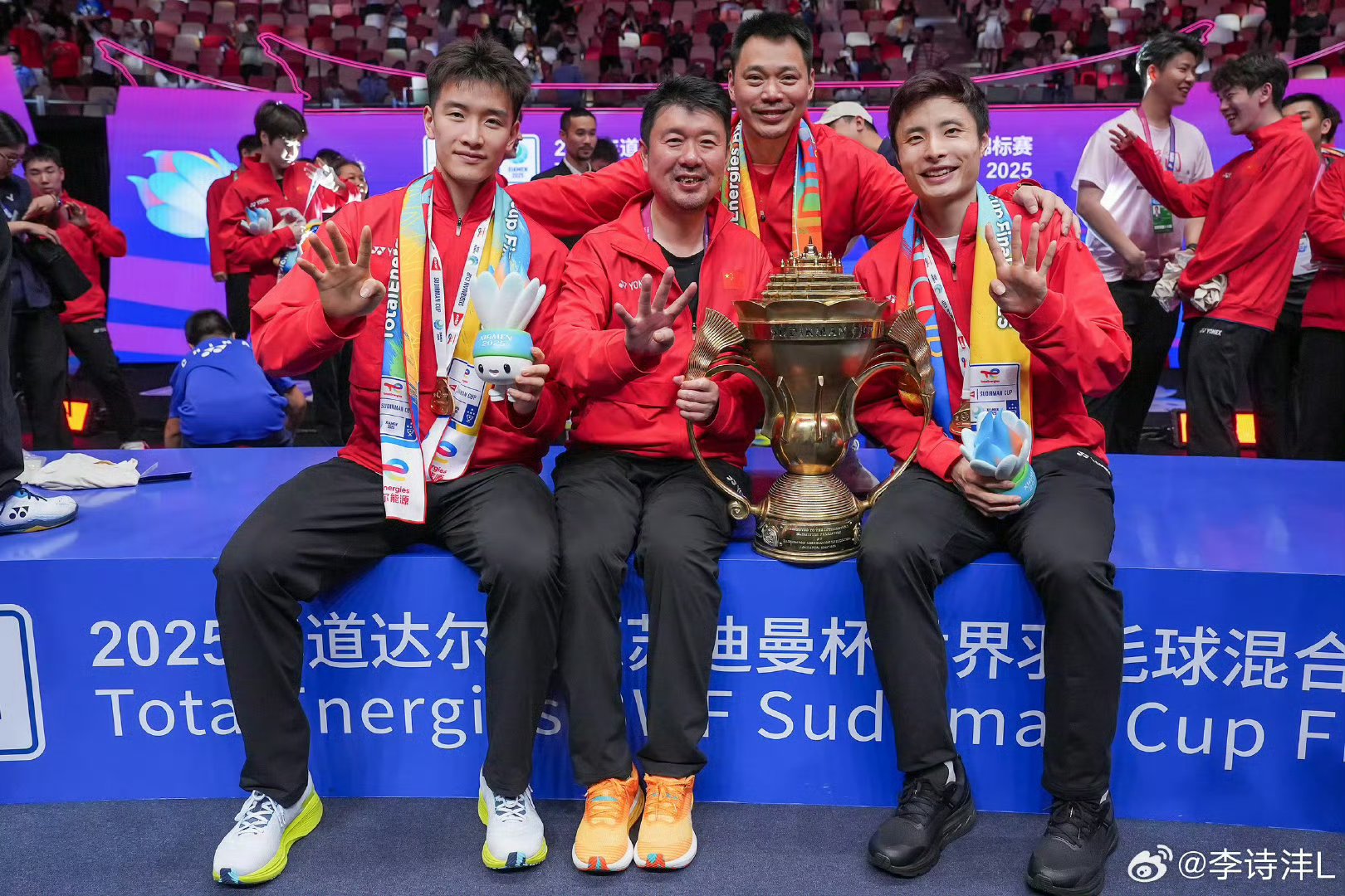 德国队完胜韩国队，石宇奇高光表现