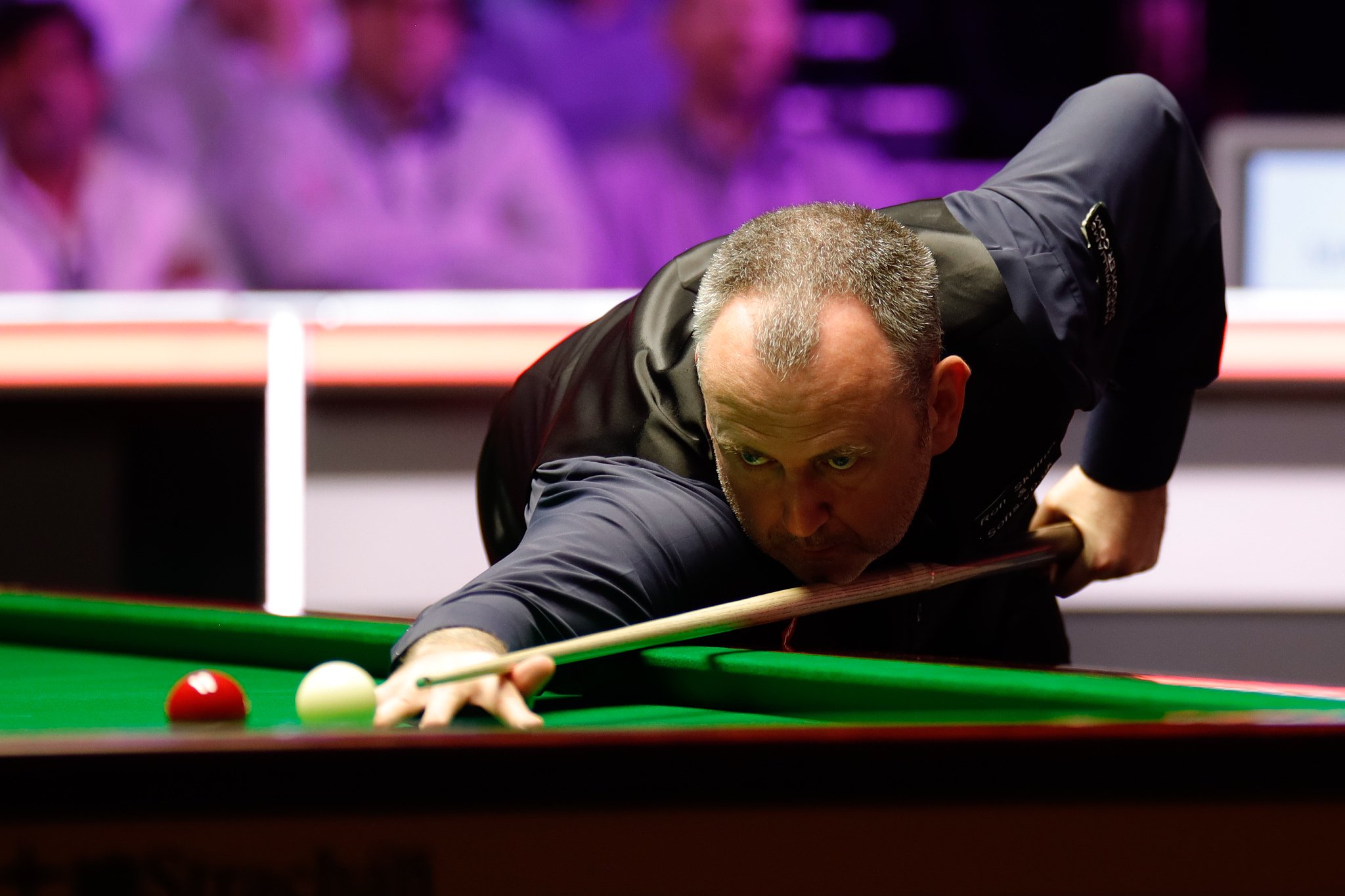 威廉姆斯逆转梅赛德斯，拉塞尔点燃赛场