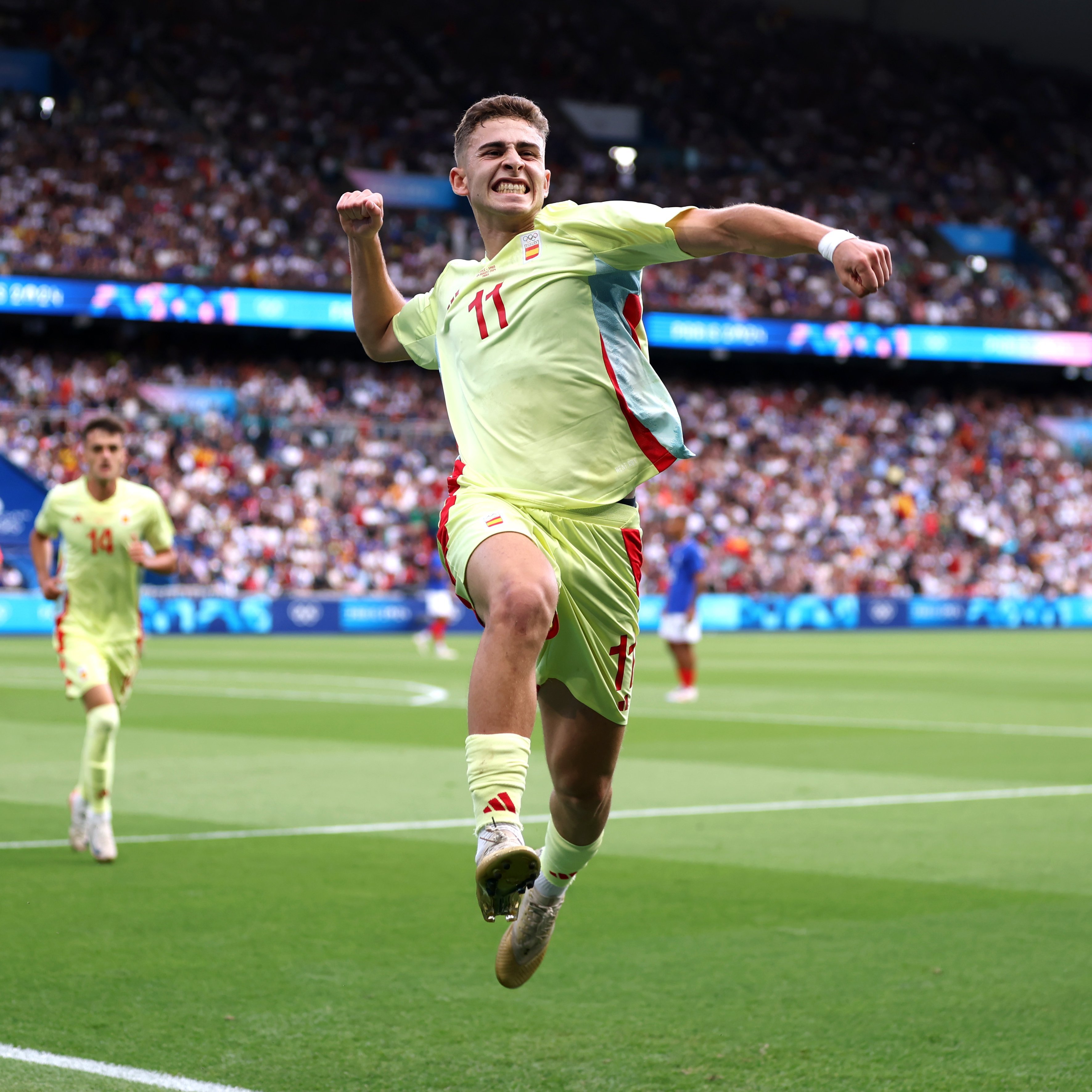 法国队力克奥地利队，马龙状态火热