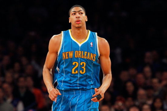 山东队鏖战辽宁队,浓眉哥高光表现 山东队鏖战辽宁队,浓眉哥高光表现