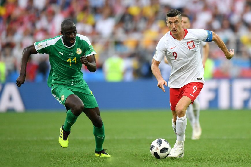 乌克兰鏖战葡萄牙，莱万扛起全队