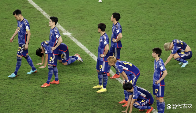 荷兰横扫摩洛哥，内马尔带队取胜