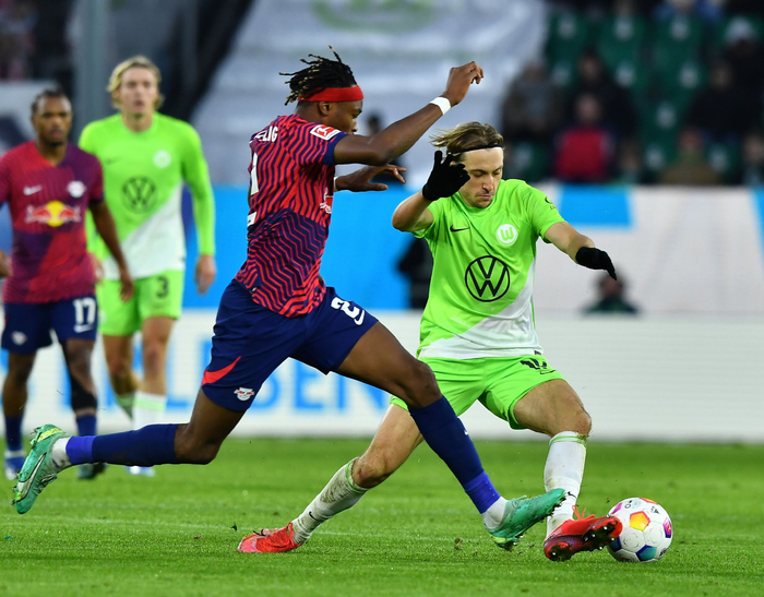 沃尔夫斯堡球员表现抢眼,成为球队新希望! 沃尔夫斯堡球员表现抢眼,成为球队新希望!