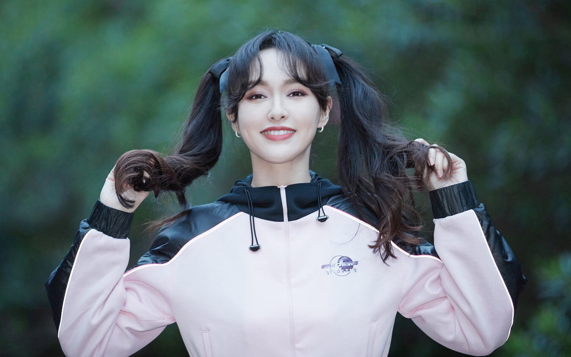 逆袭神话，深圳队正面击溃凯尔特人，文班亚马点燃跨洋赛场