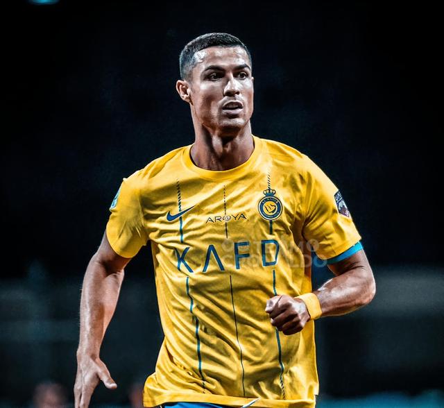 墨西哥翻盘里昂，C罗三分雨点燃全场